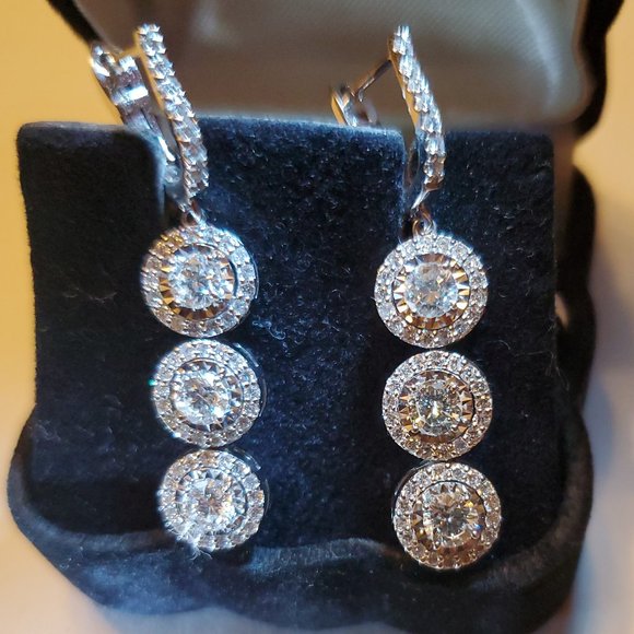 14K  WHITE  GOLD  DIAMOND  EARRINGS. - Picture 2 of 12